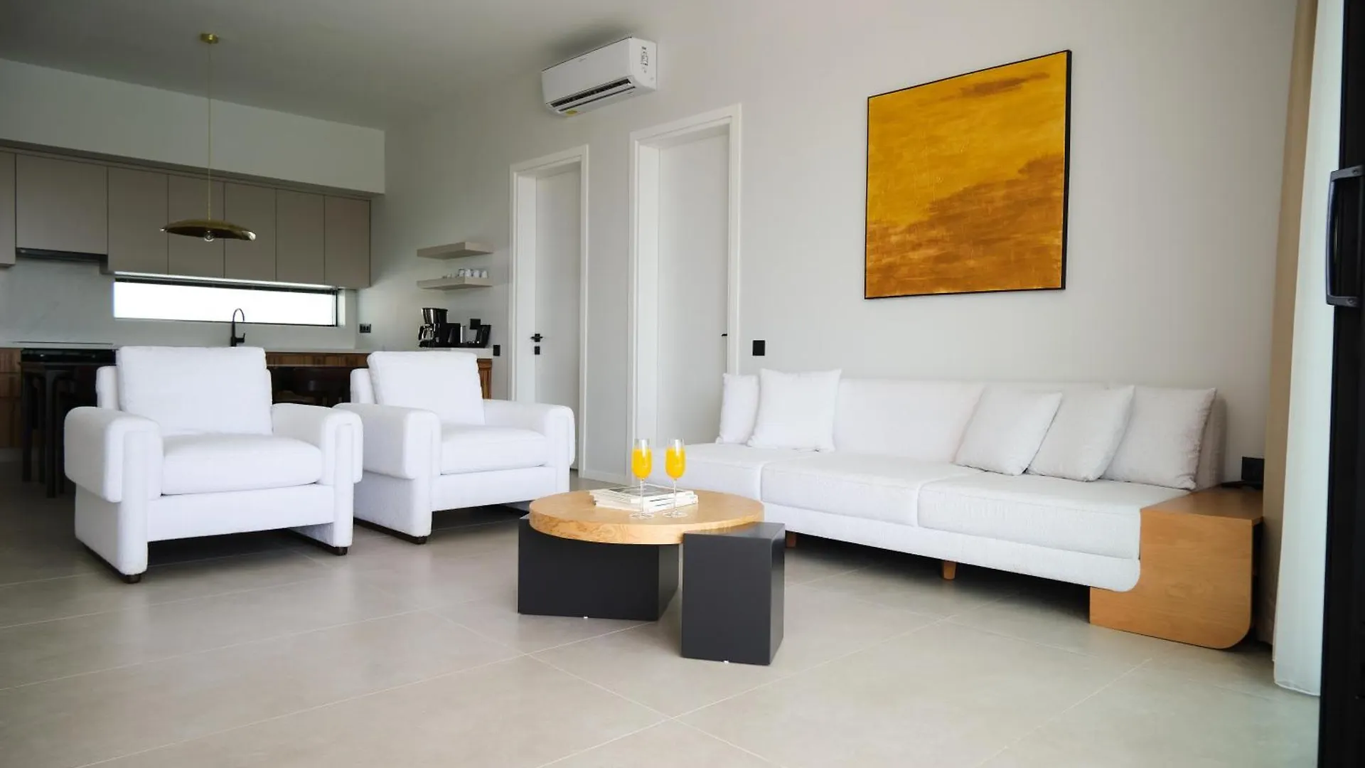 Ashta Gold Suite Φετιγιέ